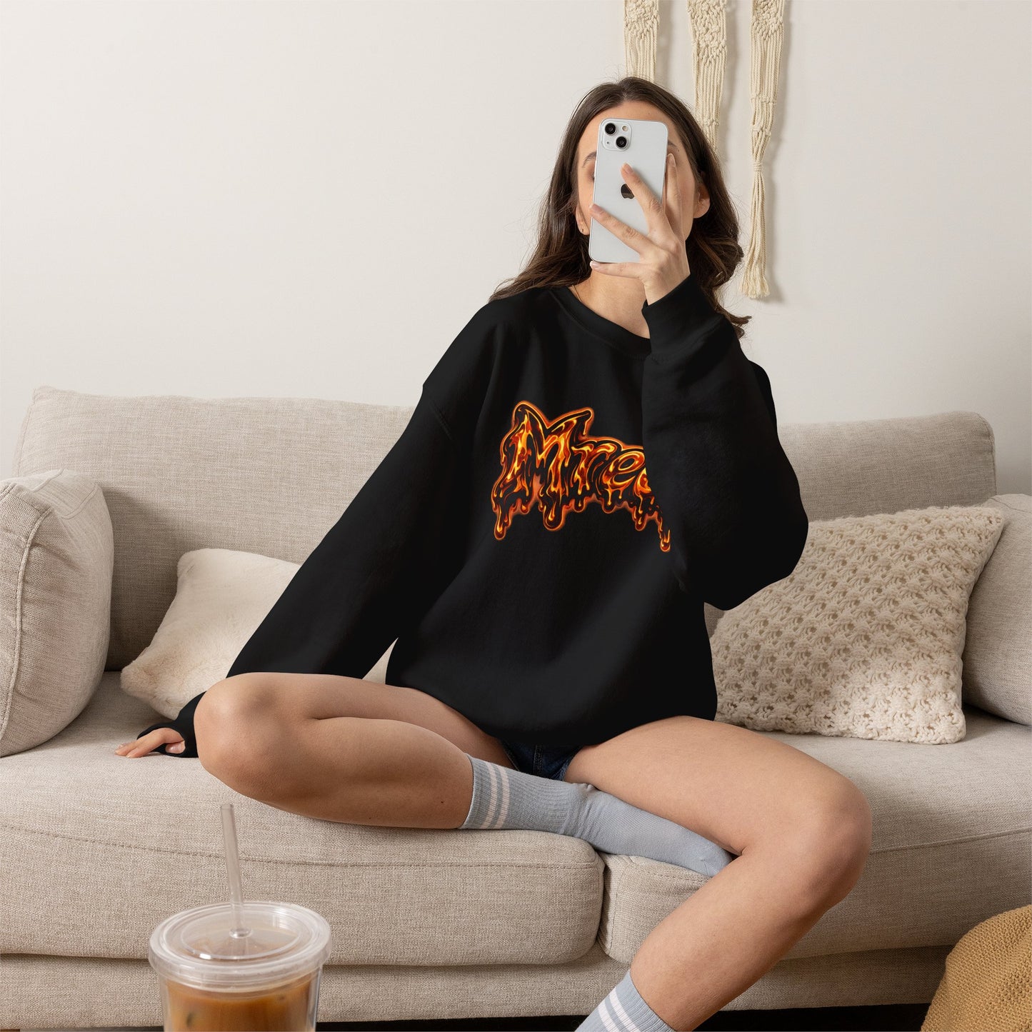 32 - Mreet - Unisex Heavy Blend™ Crewneck Sweatshirt